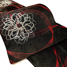 画像をギャラリービューアに読み込む, 五線譜にダリア 帯    Black × red