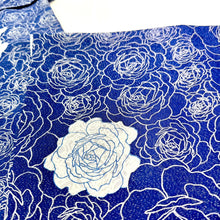 Load image into Gallery viewer, One-of-a-kind dotted line drawing rose kimono 2025 Dinner Show plan (express tailoring, 5-year warranty included)