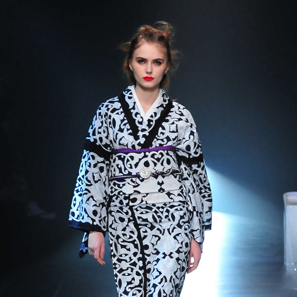 完璧すぎて可愛げがない YOSHIKIMONO KIMONO 洋唐花-セット- 着物・浴衣