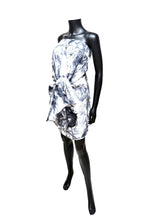 画像をギャラリービューアに読み込む, 煙　着物 White X Black
