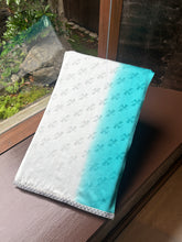 画像をギャラリービューアに読み込む, 【ご予約受付中】YOSHIKIMONO シルクショール  turquoise × white
